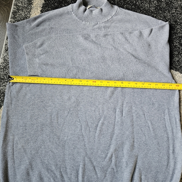 Vintage Retreat Gray Men's Sweater - Picture 5 of 5